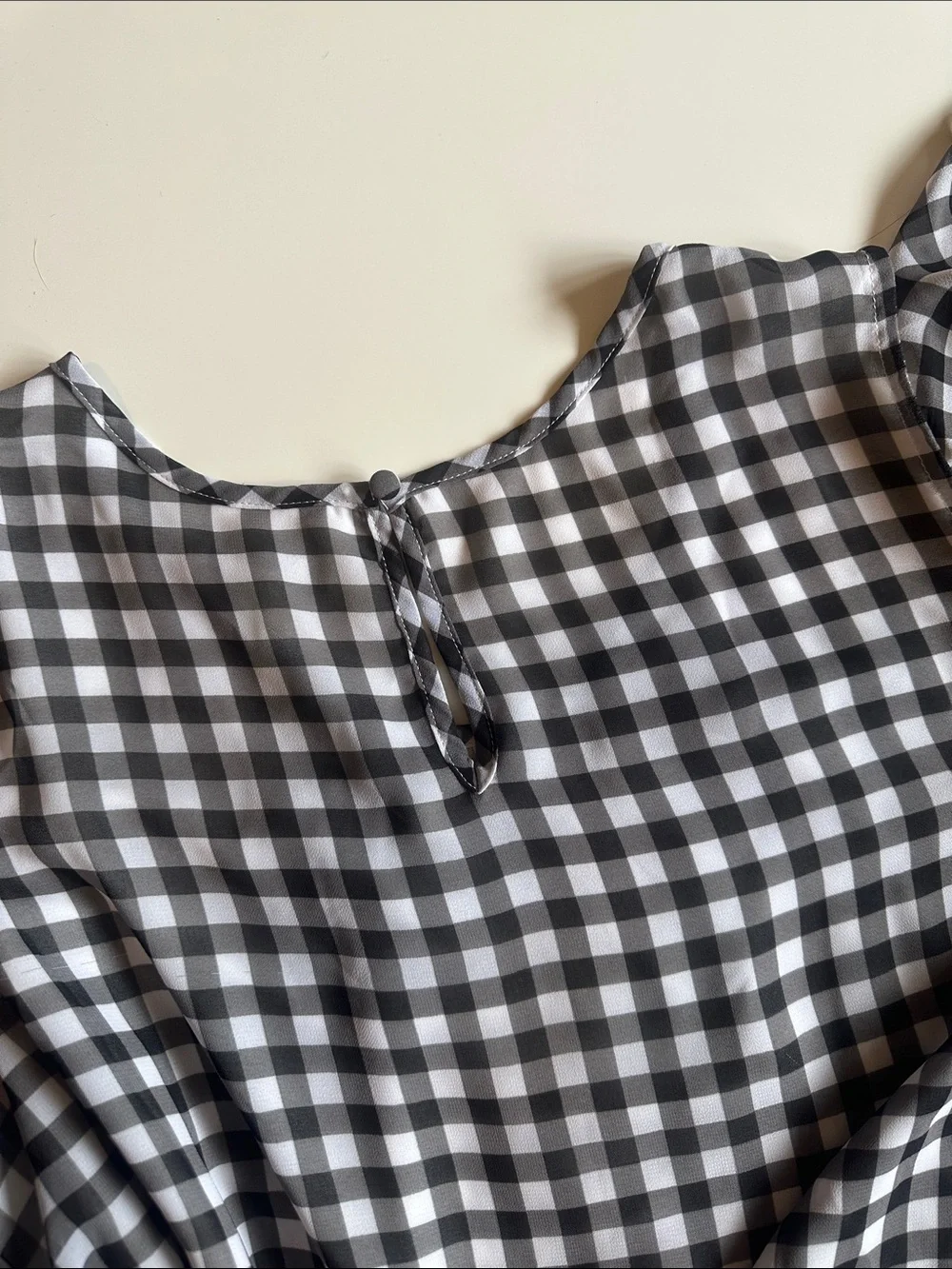 NWOT Cato Black & White Gingham Cold-Shoulder Blouse - Picture 4 of 4
